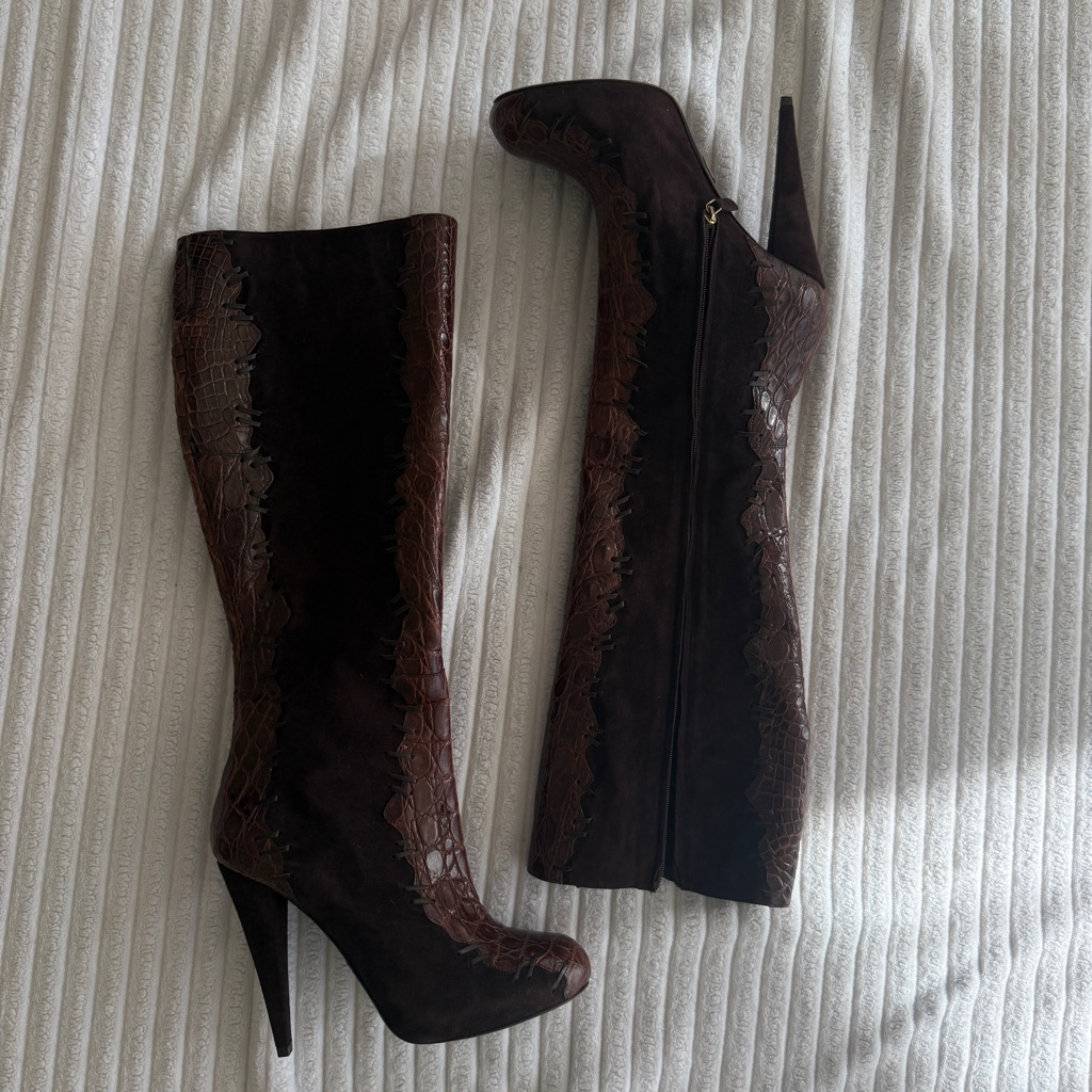 Roberto Cavalli Brown KneeHigh Womens Boots  Brand New  Never Worn